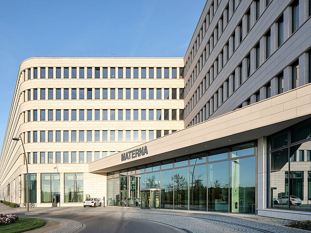 Haupteingang Materna Dortmund