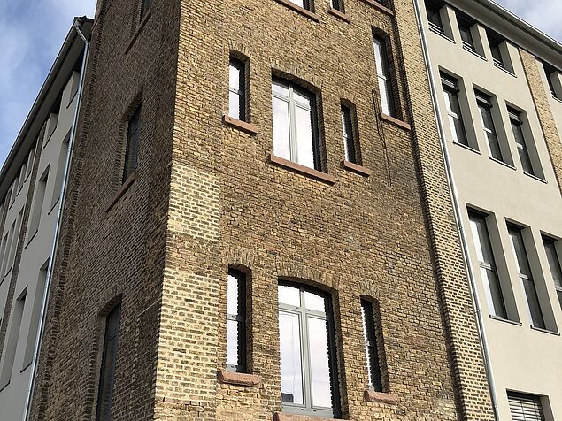 Außenansicht des modernisierten Rubikon Raunheim